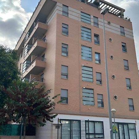 Malaga Campus Apartment Parking Included Экстерьер фото